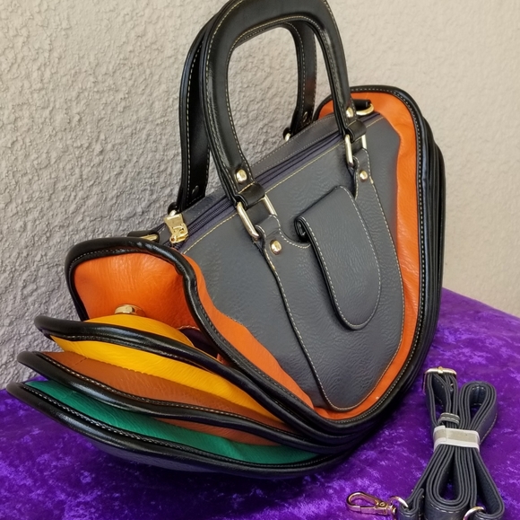 Handbag - Picture 2 of 2